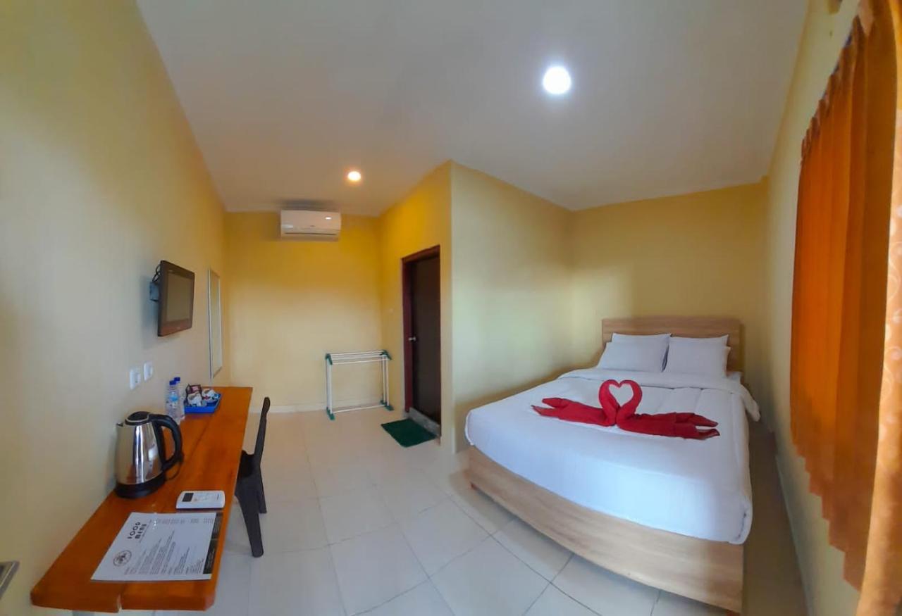 Fx72 Labuan Bajo Hotel Exterior foto